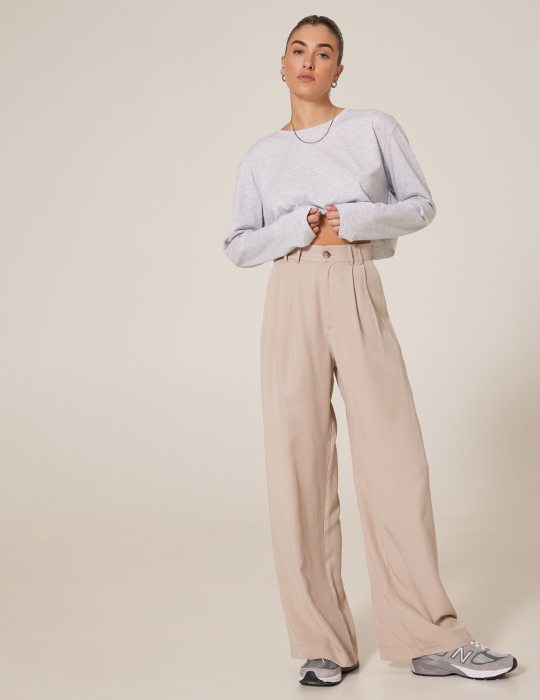 Γυναικείο παντελόνι με διπλές πιέτες ψηλόμεσο με κουμπί