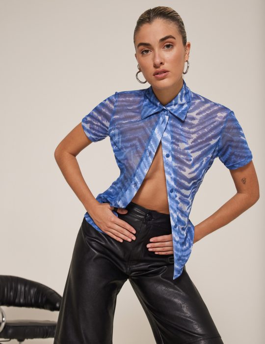 Γυναικείο πουκάμισο με κουμπιά και κοντό μανίκι με print