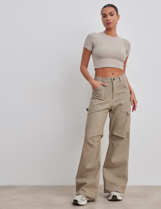 Γυναικείο παντελόνι τζιν ίσιο cargo με τσέπες