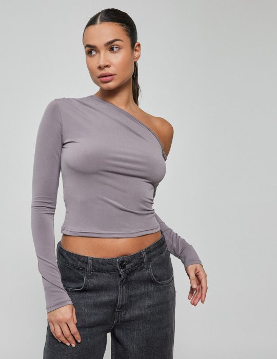 Γυναικεία ελαστική εφαρμοστή μπλούζα με ασύμμετρο ώμο