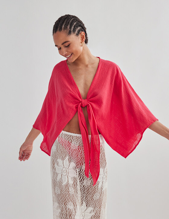 Woman one-shoulder top with elastic band