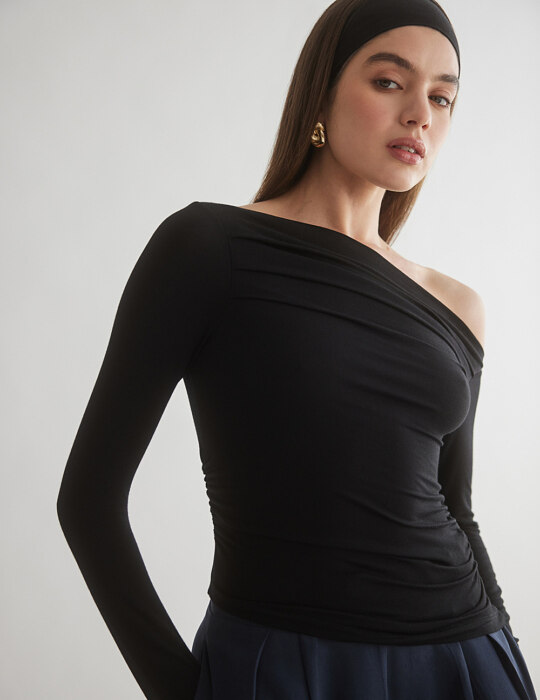 Μακρυμάνικη μπλούζα one-shoulder από bamboo