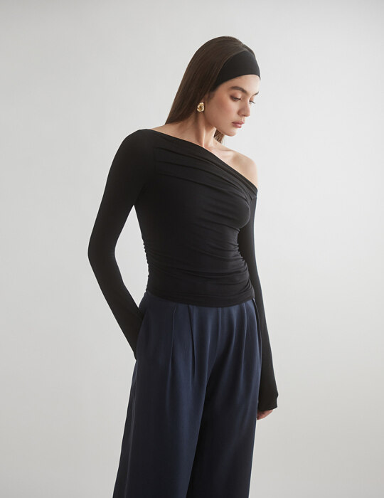 Μακρυμάνικη μπλούζα one-shoulder από bamboo