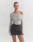 Μακρυμάνικη μπλούζα one-shoulder από bamboo