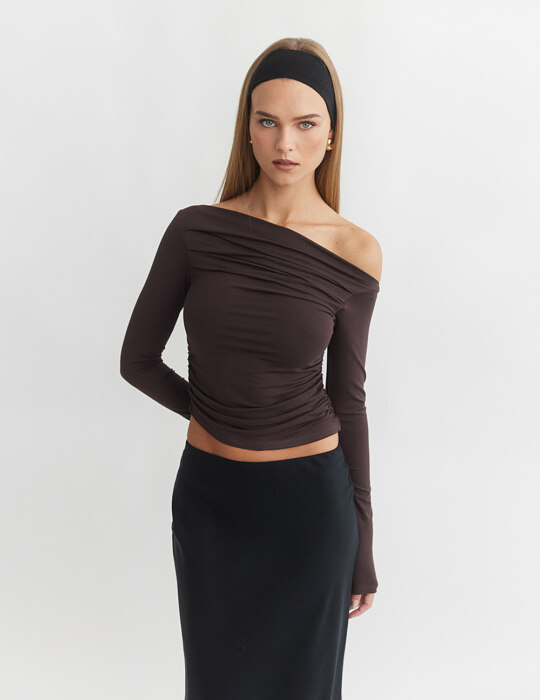 Μακρυμάνικη μπλούζα one-shoulder από bamboo