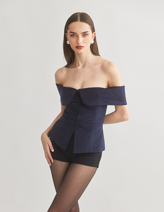 Βελούδινο off-shoulder τοπ με κουμπιά