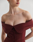 Βελούδινο off-shoulder τοπ με κουμπιά