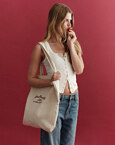 Υφασμάτινη tote bag με κέντημα