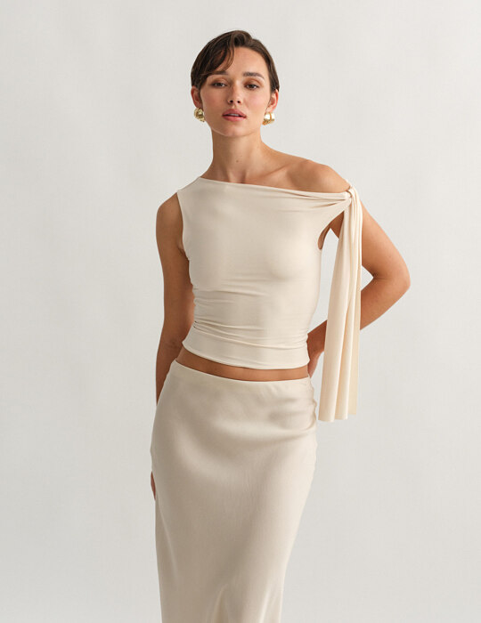 One-shoulder τοπ με δέσιμο