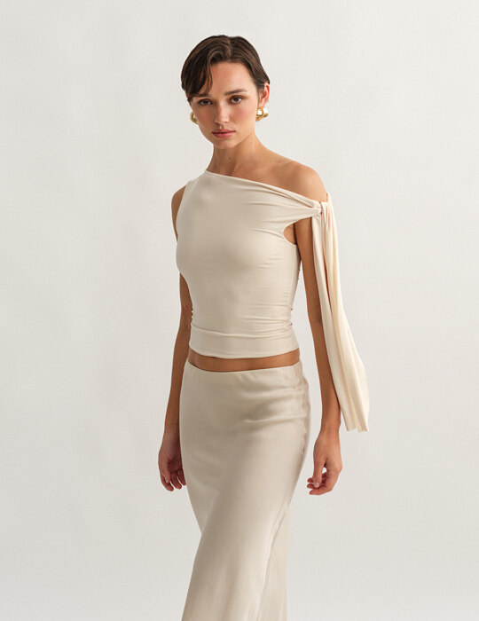One-shoulder τοπ με δέσιμο