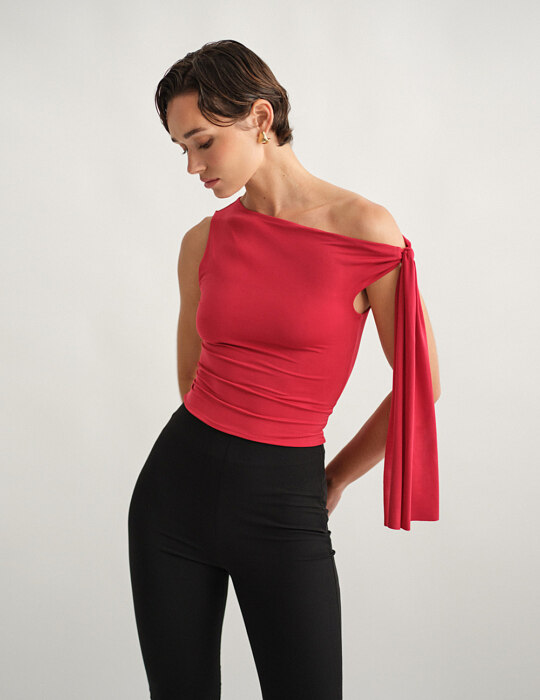 One-shoulder τοπ με δέσιμο