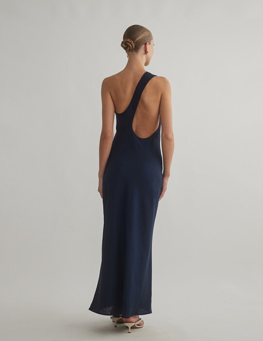 Λινό μακρύ φόρεμα με ανοιχτή πλάτη one-shoulder