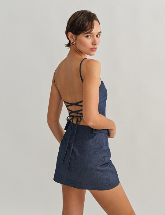 Τοπ με χιαστί πλάτη denim