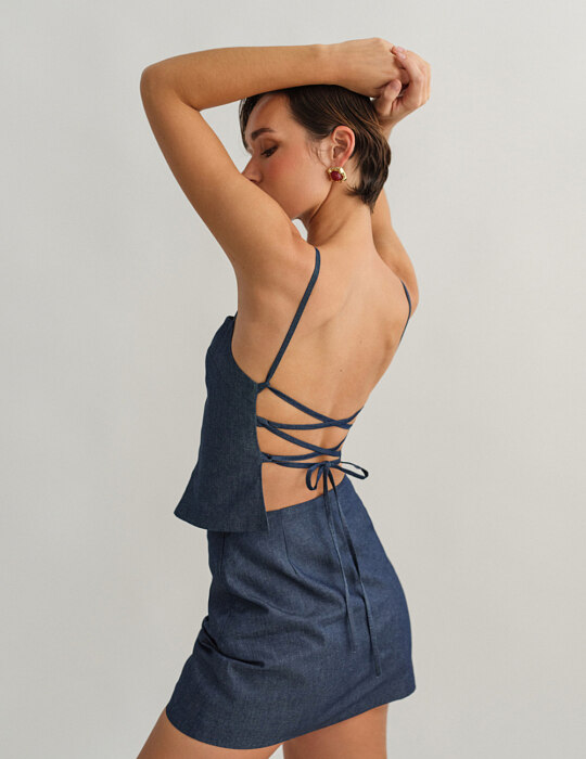Τοπ με χιαστί πλάτη denim