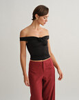 Off-shoulder τοπ με λεπτομέρεια λουλούδι
