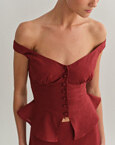 Off-shoulder λινό τοπ με κουμπιά