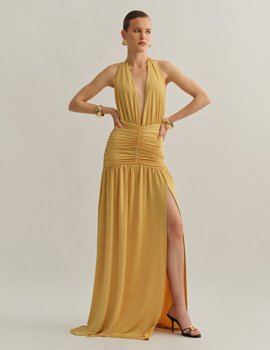 Maxi halter φόρεμα με σούρες