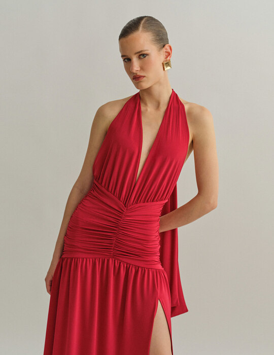 Maxi halter φόρεμα με σούρες