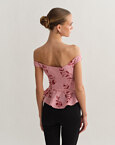 Off-shoulder λινό εμπριμέ τοπ