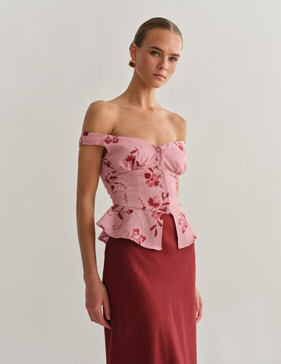 Off-shoulder λινό εμπριμέ τοπ